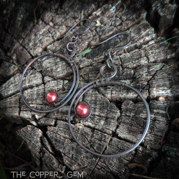 SOLD💍Minimalist Freshwater Pearl Wirewrapped hoops - Picture 12 of 13